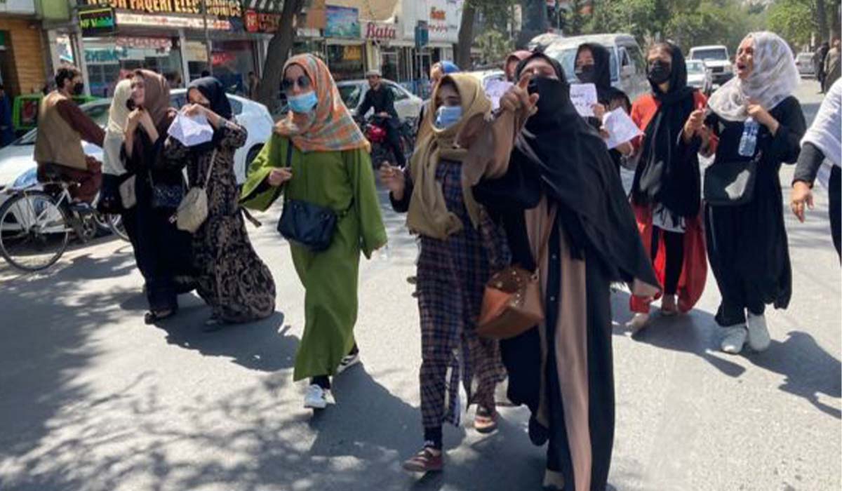 ७४ हजार अफगानी शरणार्थी स्वदेश फिर्ता